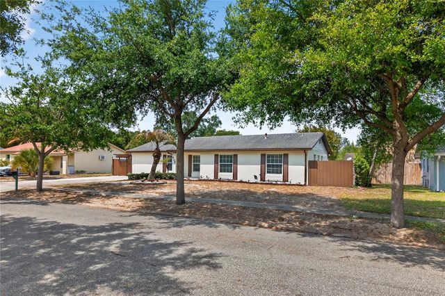 526 E GRANDVIEW WAY, Casselberry, FL 32707