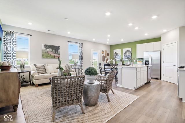 9203 Hemingway Drive, Indianapolis, IN 46239