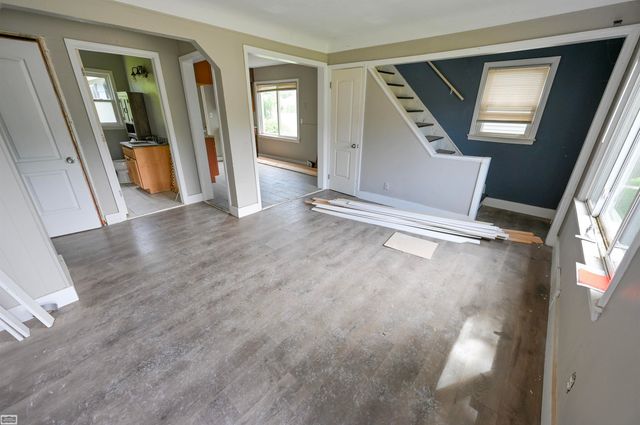 18755 Hazelwood Street, Roseville, MI 48066