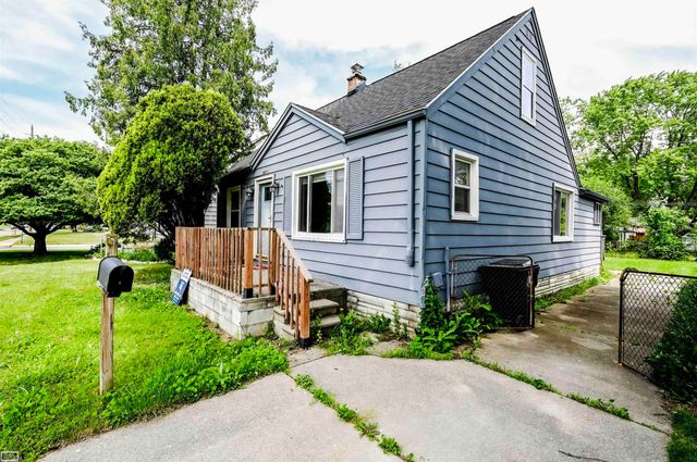 18755 Hazelwood Street, Roseville, MI 48066