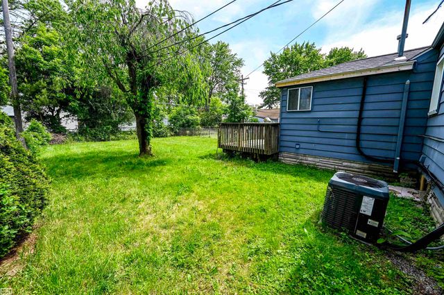 18755 Hazelwood Street, Roseville, MI 48066