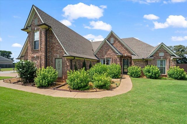 10 INEZ CV, Somerville, TN 38068