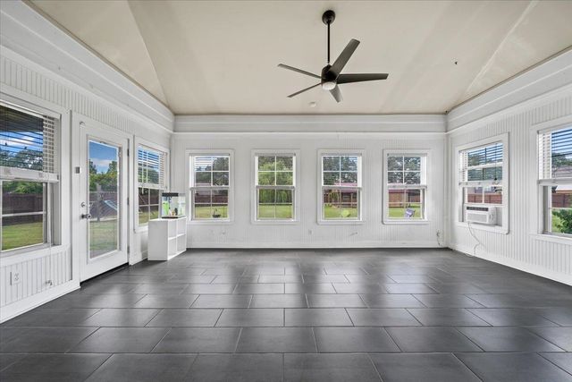 10 INEZ CV, Somerville, TN 38068