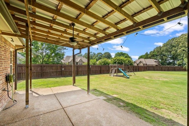 10 INEZ CV, Somerville, TN 38068