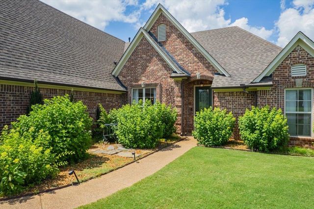 10 INEZ CV, Somerville, TN 38068