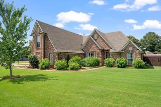 10 INEZ CV, Somerville, TN 38068