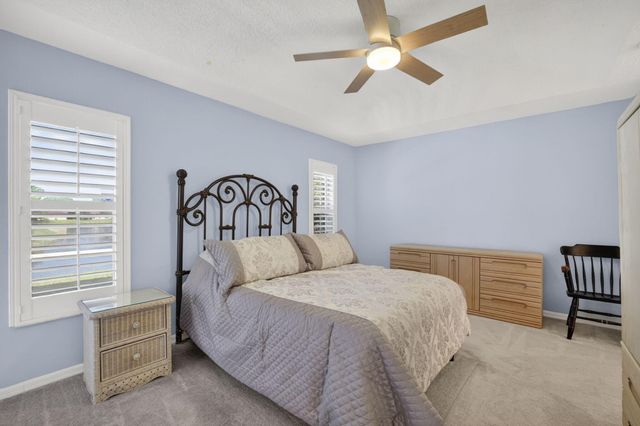 2097 Bonisle Circle, Riviera Beach, FL 33418