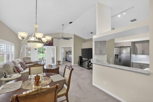 2097 Bonisle Circle, Riviera Beach, FL 33418