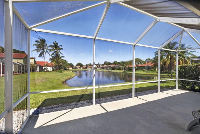 2097 Bonisle Circle, Riviera Beach, FL 33418
