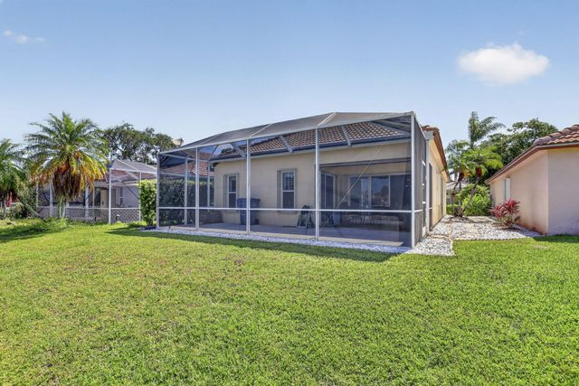 2097 Bonisle Circle, Riviera Beach, FL 33418