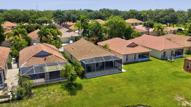 2097 Bonisle Circle, Riviera Beach, FL 33418