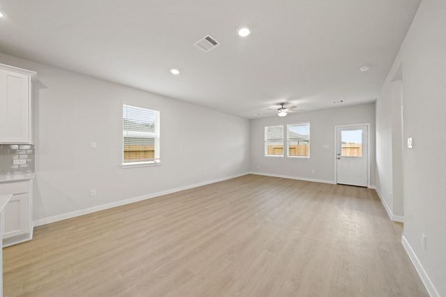 2407 16th Street, Bay City, TX 77414