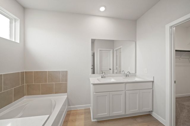 2407 16th Street, Bay City, TX 77414