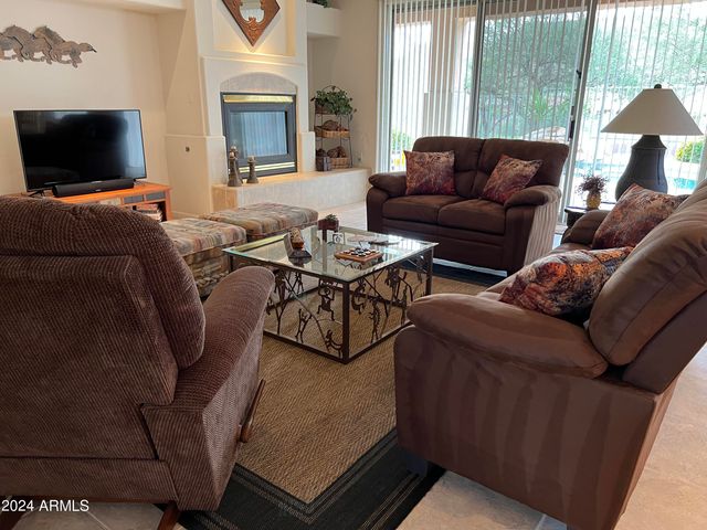 9044 N Longfeather Road, Fountain Hills, AZ 85268