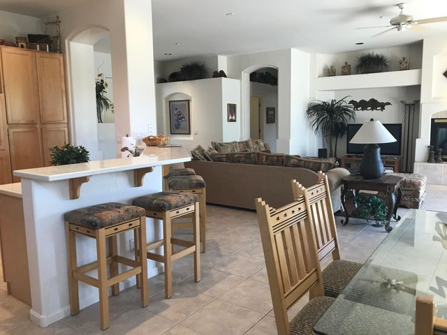 9044 N Longfeather Road, Fountain Hills, AZ 85268