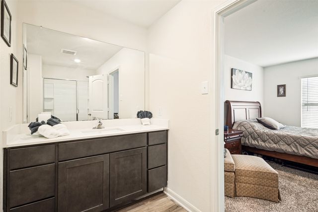 13519 Beaverhead Street, Ponder, TX 76259