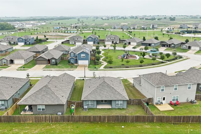 13519 Beaverhead Street, Ponder, TX 76259
