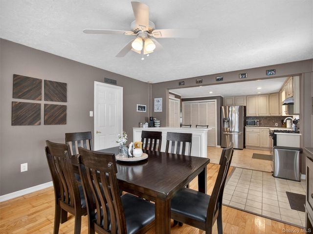 7 Staubitz Avenue, Pearl River, NY 10965