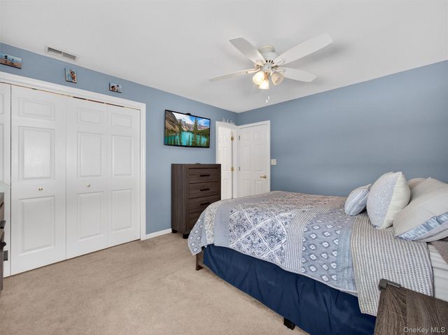 7 Staubitz Avenue, Pearl River, NY 10965