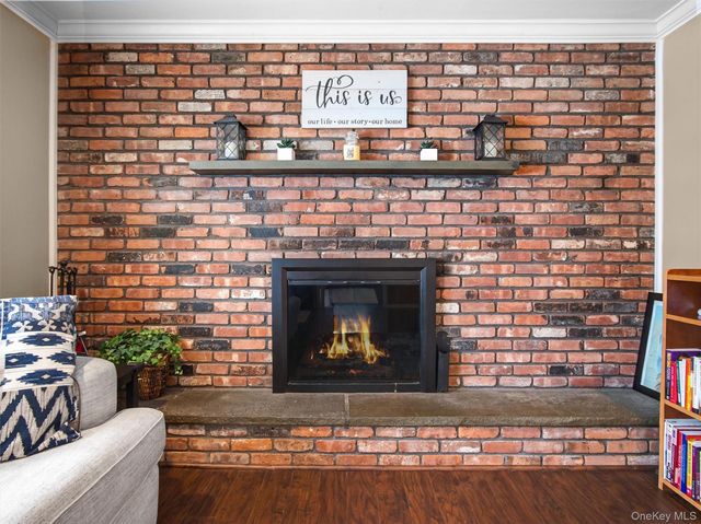 7 Staubitz Avenue, Pearl River, NY 10965