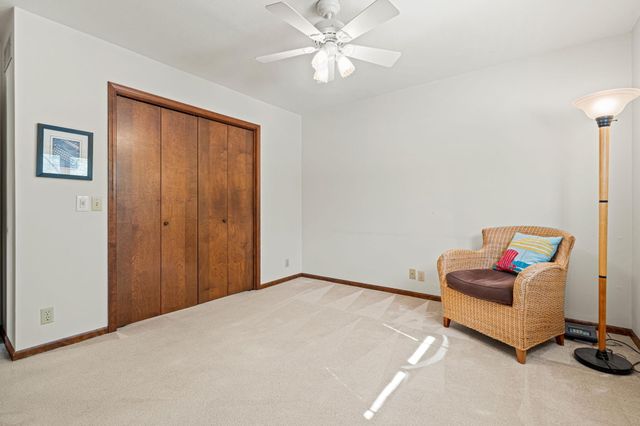 410 N Lakeshore Drive, Park Twp, MI 49424
