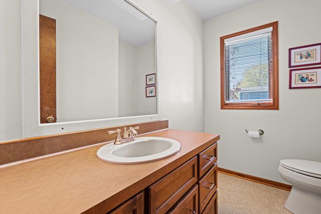 410 N Lakeshore Drive, Park Twp, MI 49424