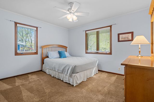 410 N Lakeshore Drive, Park Twp, MI 49424
