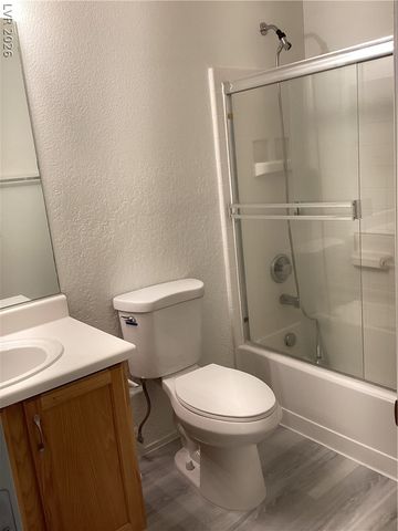 6324 Humus Avenue, Las Vegas, NV 89139