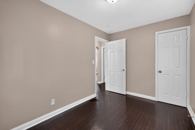 852 S Hampton Road, Columbus, OH 43227