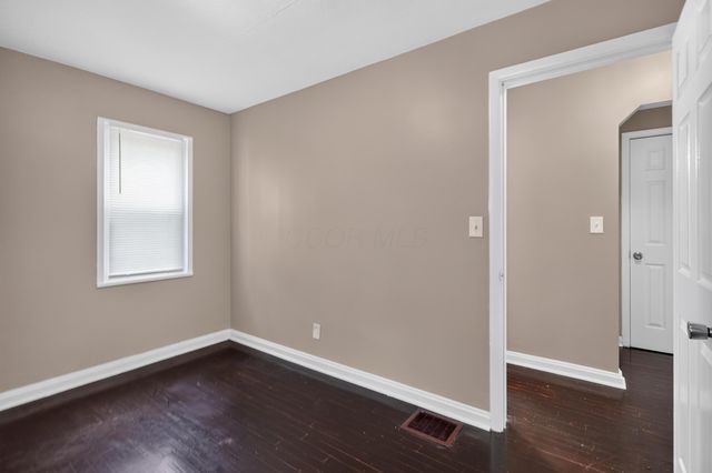 852 S Hampton Road, Columbus, OH 43227