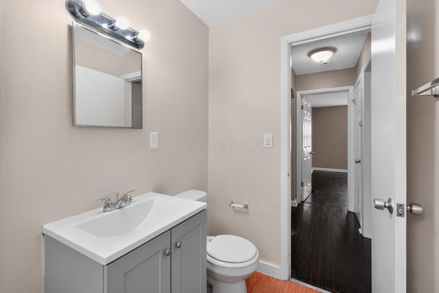 852 S Hampton Road, Columbus, OH 43227
