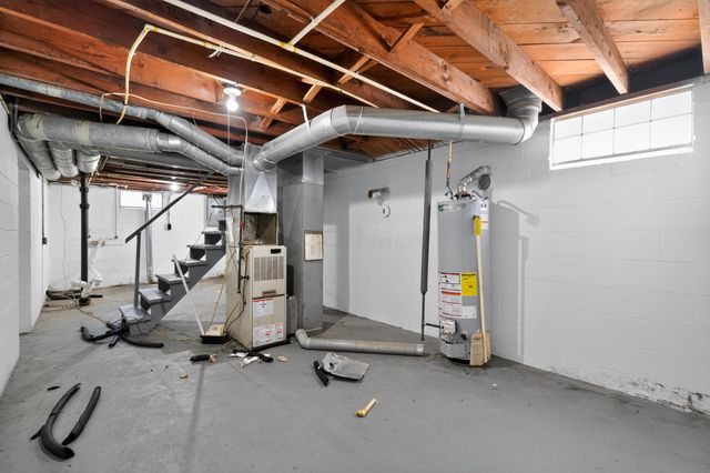 852 S Hampton Road, Columbus, OH 43227