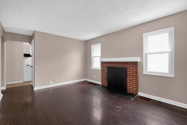 852 S Hampton Road, Columbus, OH 43227