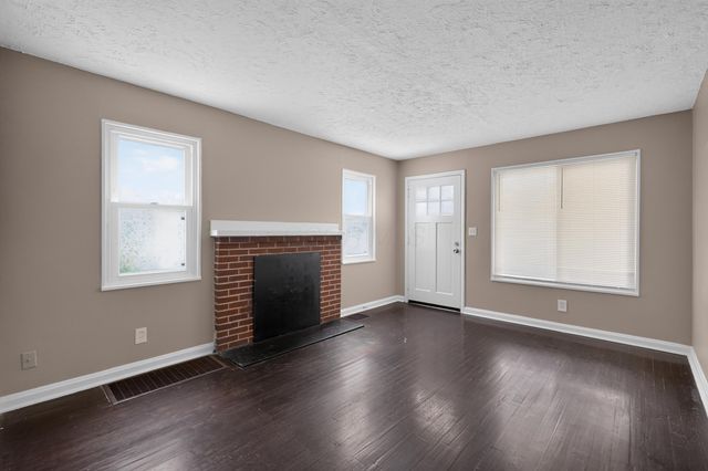 852 S Hampton Road, Columbus, OH 43227
