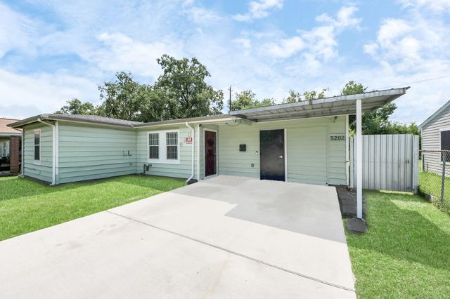 5202 Pensdale Street, Houston, TX 77033