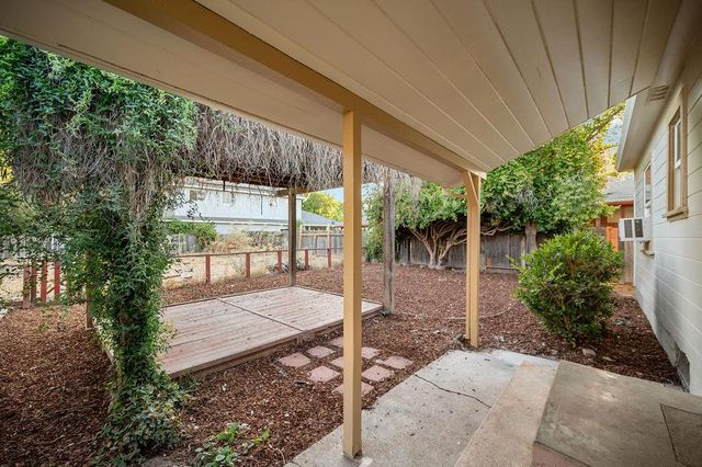 924 Bridge St, Yuba City, CA 95991