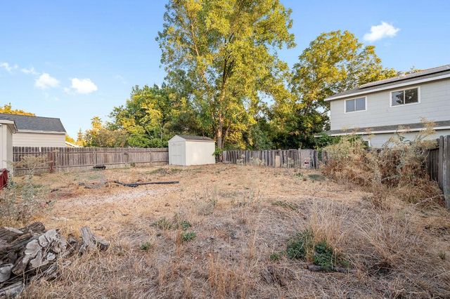 924 Bridge St, Yuba City, CA 95991