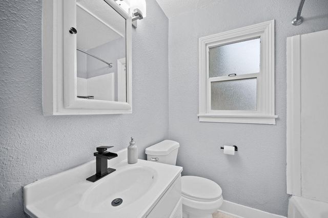 924 Bridge St, Yuba City, CA 95991