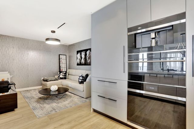 1116 N Ocean Boulevard 1102, Pompano Beach, FL 33062