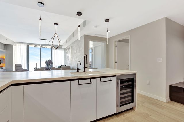 1116 N Ocean Boulevard 1102, Pompano Beach, FL 33062