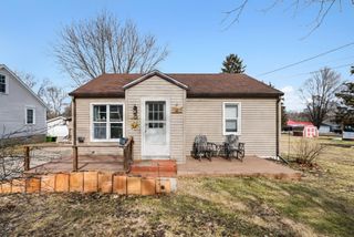 1008 W Grove Street, Greenville, MI 48838