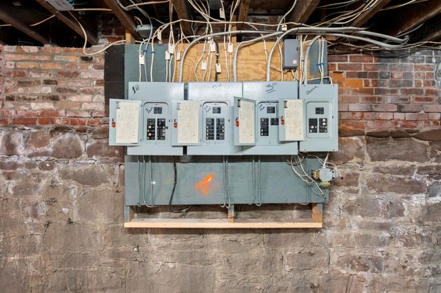 155 Seymour Street, Hartford, CT 06106