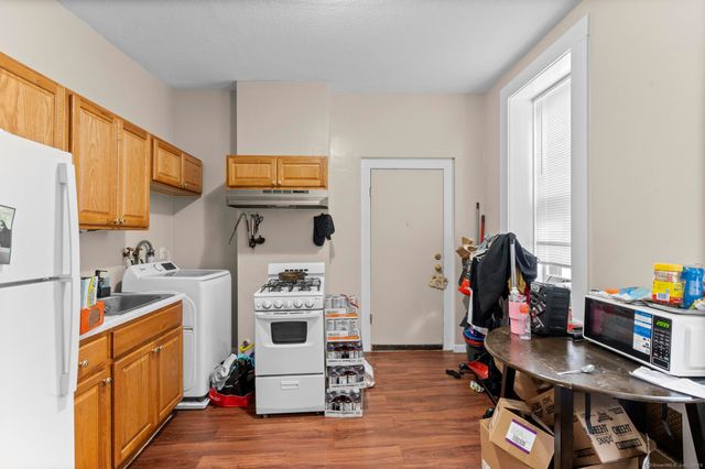 155 Seymour Street, Hartford, CT 06106