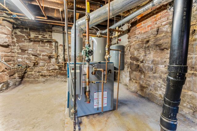 155 Seymour Street, Hartford, CT 06106