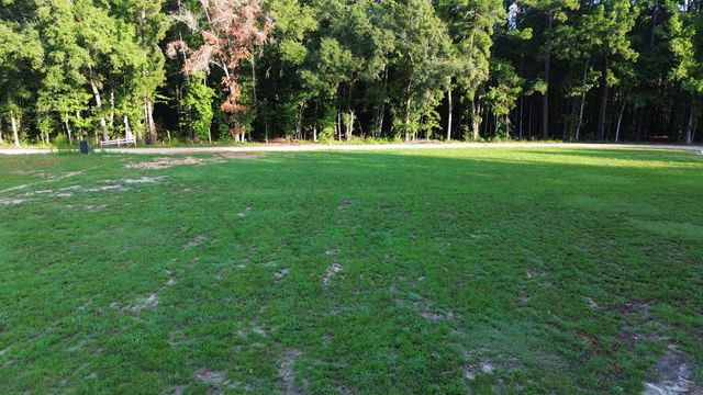 379 Fish Road Estates Lane, Ridgeville, SC 29472