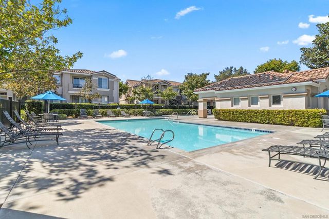 10766 Sabre Hill 258, San Diego, CA 92128