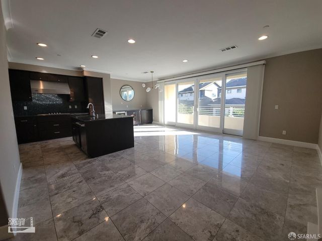 138 Summit Way 138, San Francisco, CA 94132