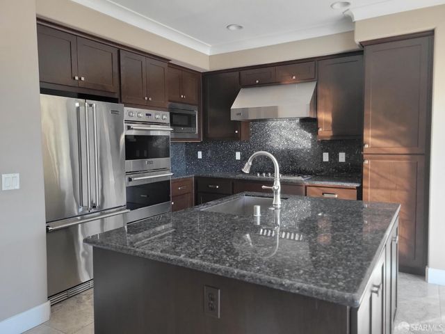 138 Summit Way 138, San Francisco, CA 94132