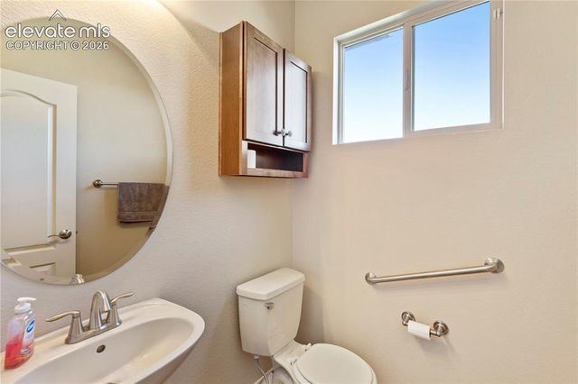 2615 Pine Knoll View, Colorado Springs, CO 80920