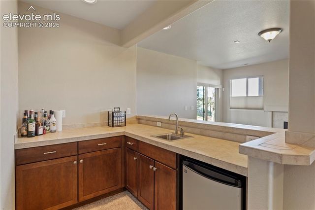 2615 Pine Knoll View, Colorado Springs, CO 80920